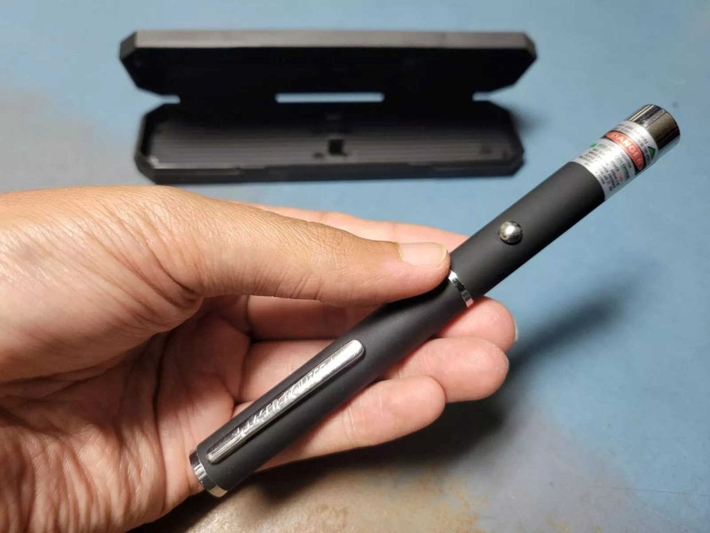green laser pointer